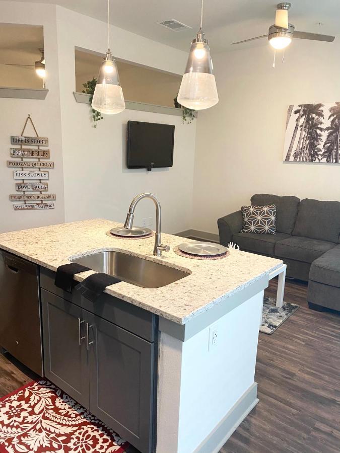 Beautiful Luxury Stay In The Heart Of The City Frisco Exterior photo